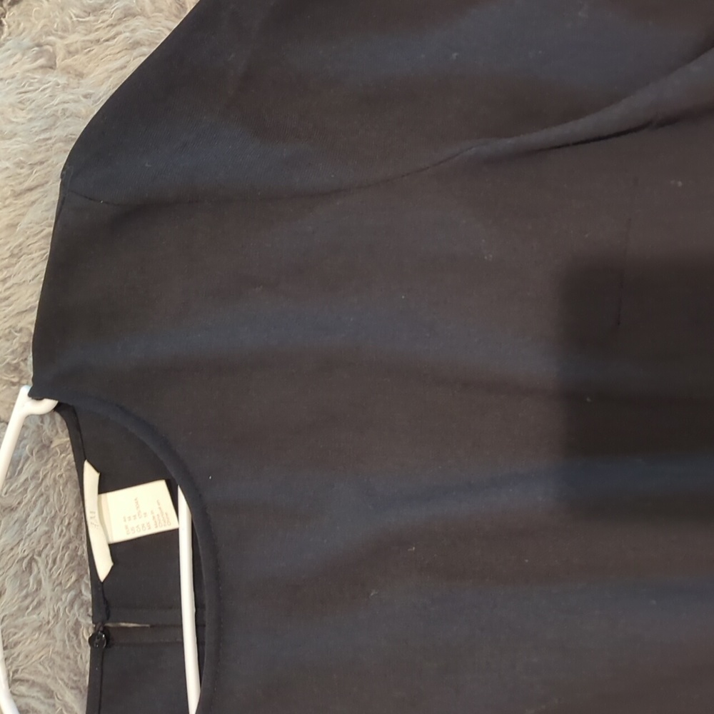 Basic Black Dress with Pearls - Picture 2 of 5